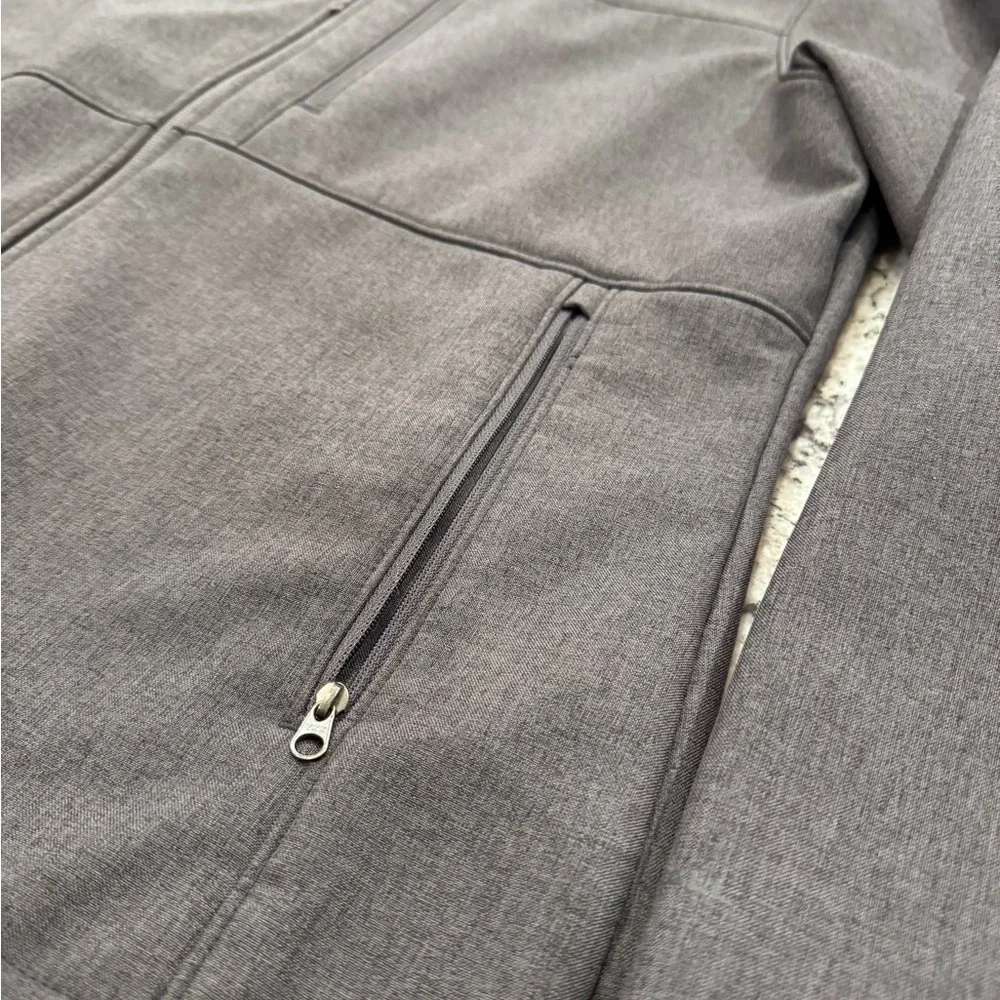 The North Face Women’s Large Heather Gray Soft Shell Jacket Fleece Lined